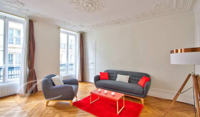 Location Appartement Paris 8ème