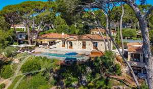 Location saisonnière Villa Antibes