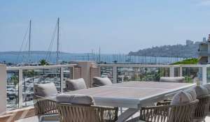 Vente Villa sur toit Golfe-Juan