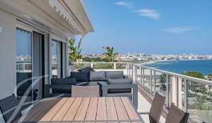 Vente Villa sur toit Golfe-Juan